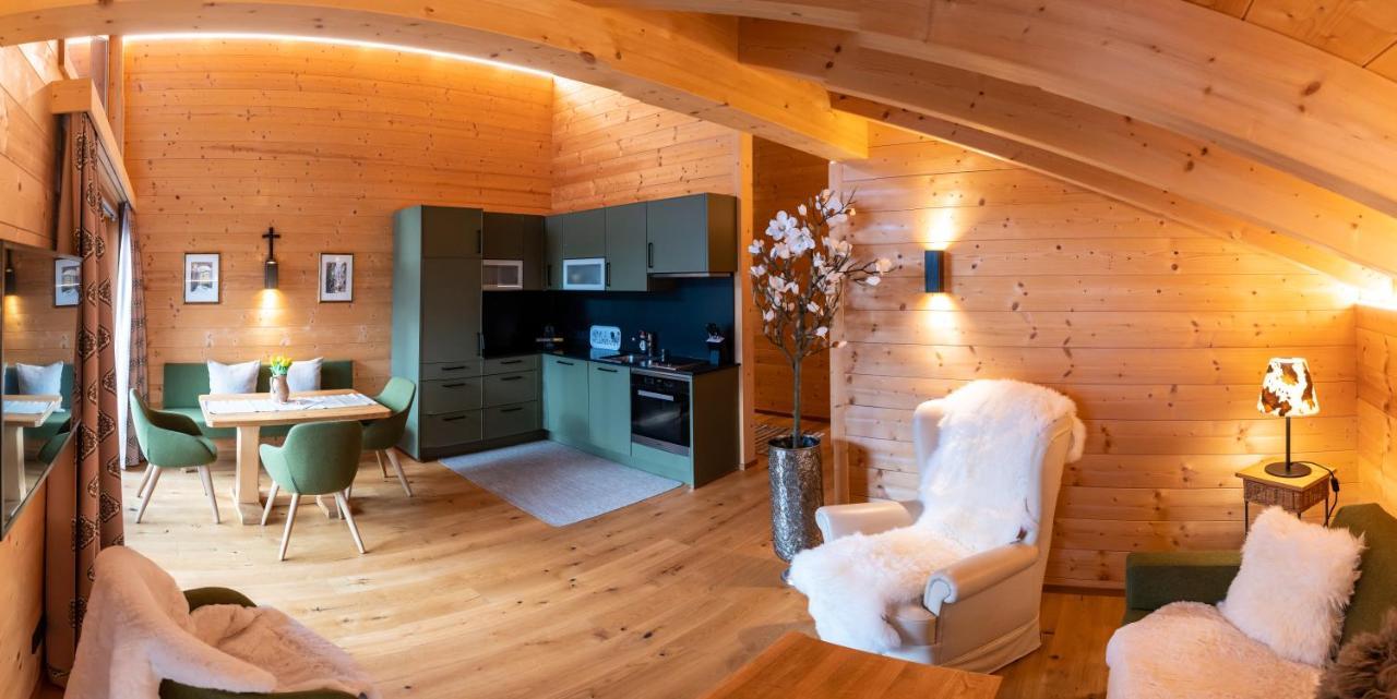 Madlhof Aparthotel Himmelreich Bagian luar foto
